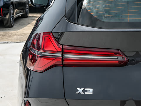 2026�� M50 xDrive