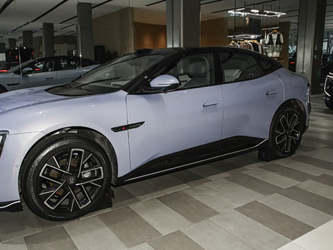 2025�� Elite�����