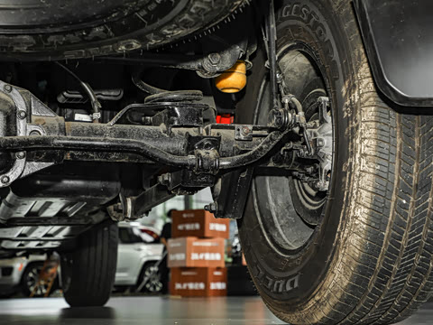 2023�� 3.6L Overland