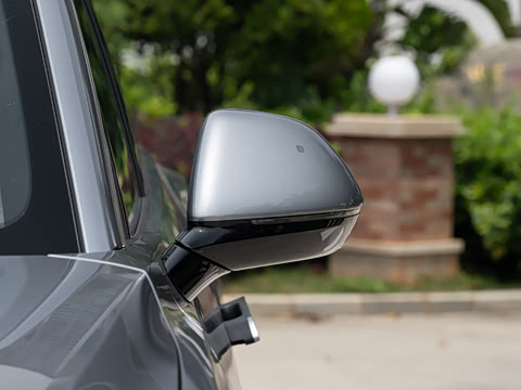 2026�� Ultra+ ������