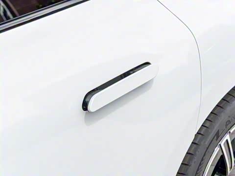 2026�� �ȷ�quattro��