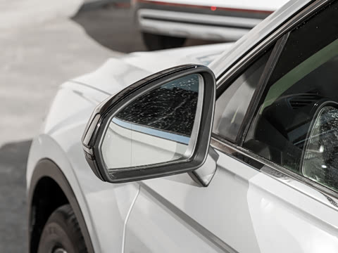 2026�� ���ڿ� 300TSI �Զ��������ڰ�