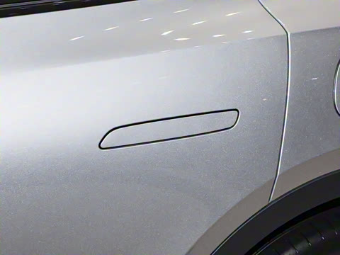 2025�� 85kWh ������