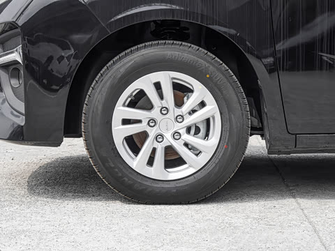 2026�� 2.0L �ֶ���������� 9��