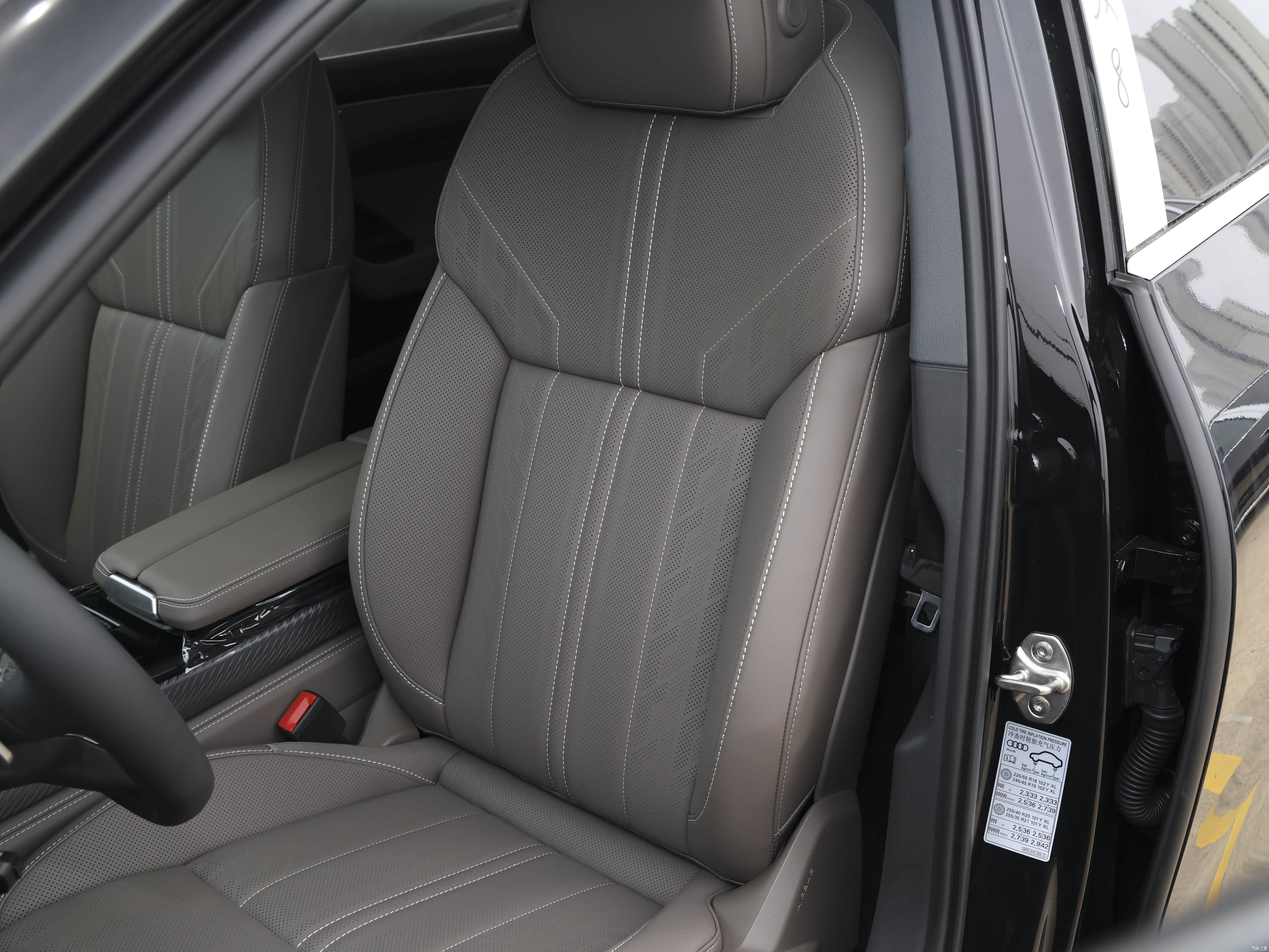 Audi A6L, миниатюра 23
