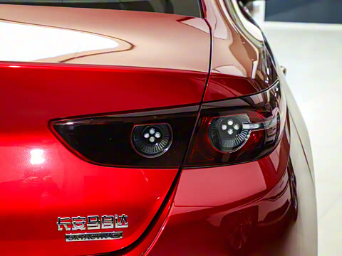 2025�� 2.0L �Զ����Ű�