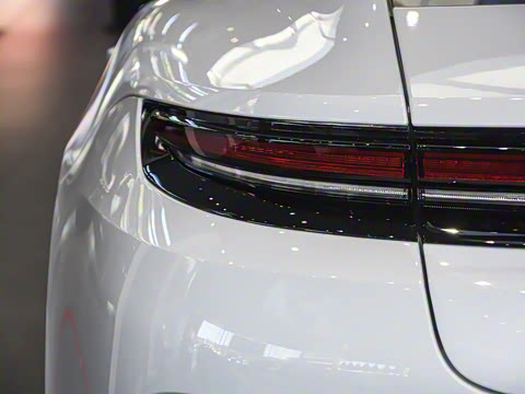 2024�� Panamera 4 �����ӳ��� 2.9T