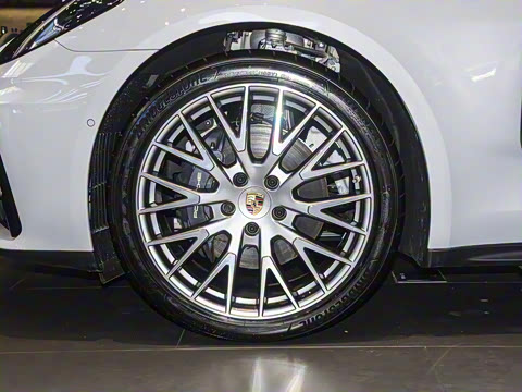 2024�� Panamera 4 �����ӳ��� 2.9T