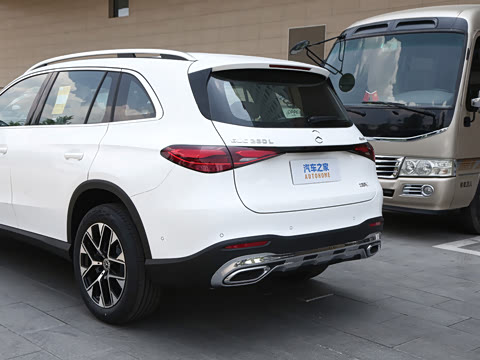 2026�� �Ŀ� GLC 260 L 4MATIC �����