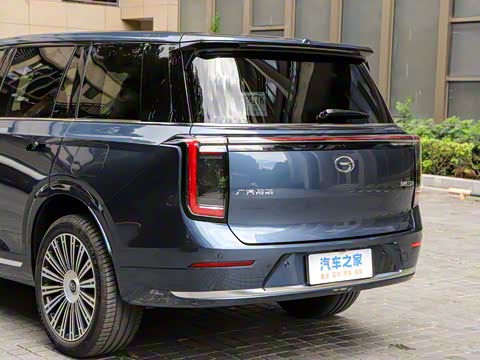 2025�� Ǭ�� UItra 6��