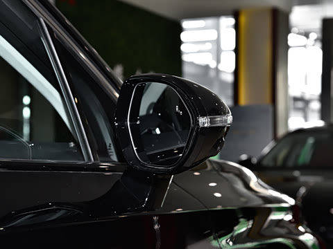 2025�� �Ŀ�  2.0T PHEV ����200��������� 6��