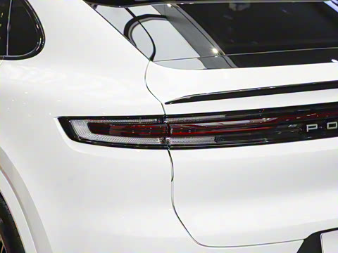 2026�� Cayenne Coup�� 3.0T