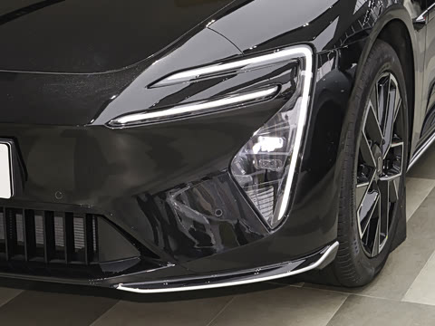 2025�� Elite�����