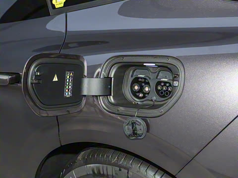 2025�� �����������Ǽݰ� 100kWh