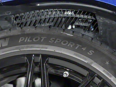 2024�� X5 M ������