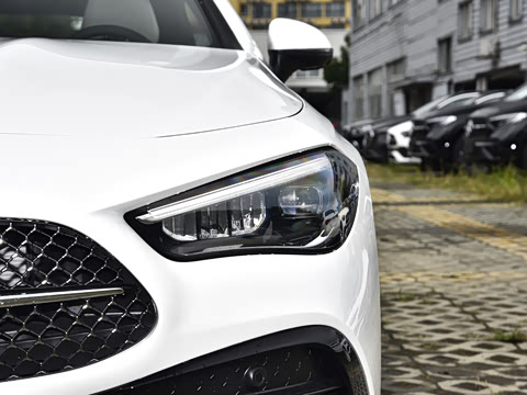 2026�� CLE 260 ������ܳ�