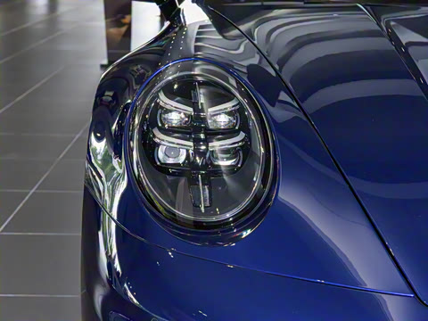 2025�� Carrera 3.0T