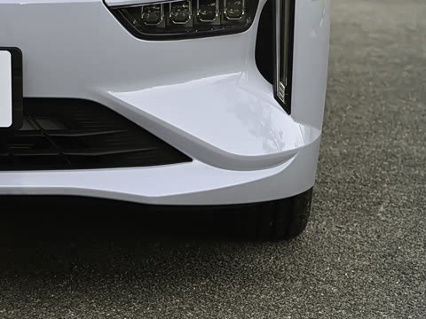2026�� 705km MAX����������