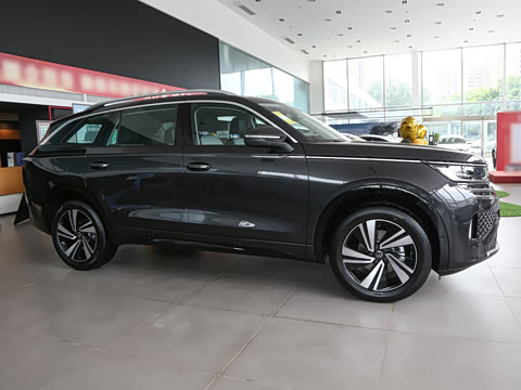 2025�� 380TSI ����R-LineѲ�� ������