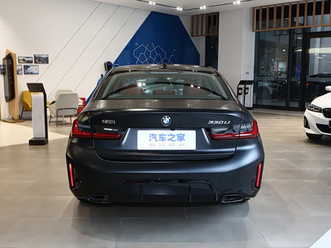 2026�� 330Li �����