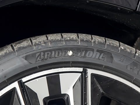 2026�� xDrive30L ������ M�˶���ҹ��װ