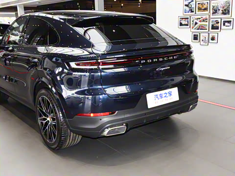 2026�� Cayenne Coup�� 3.0T