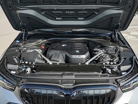 2026�� �Ŀ� 530Li ������ M�˶���װ