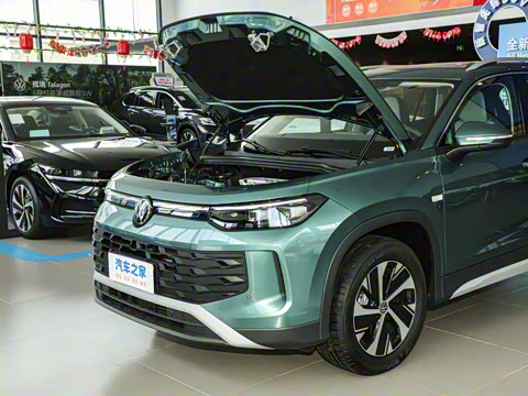 2025�� ̽��L 300TSI ������Ӣ