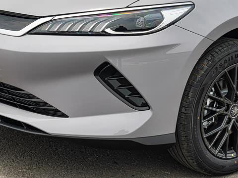 2025�� EV �Ǽݰ� 510KM��ȡ��