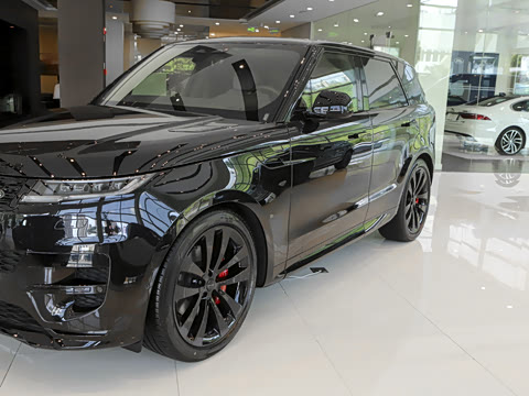 2026�� 400PS Dynamic SE