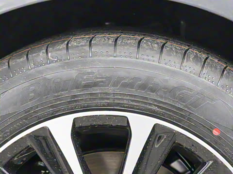 2026�� ����L ���ܵ��˫�� 1.8L ������