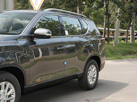 2025�� 2.2T  ������Խ�� 5�� ����