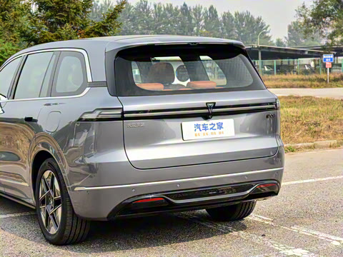 2025�� ����Ultra+