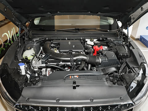 2025�� 2.0T ���а�