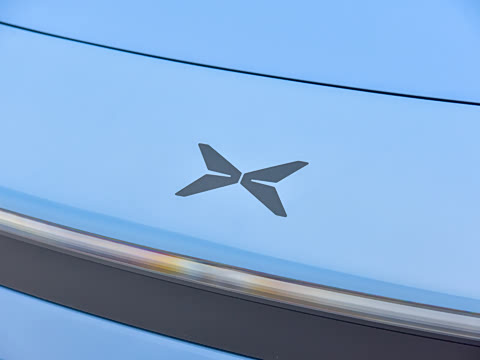 2025�� 820 �������� Ultra