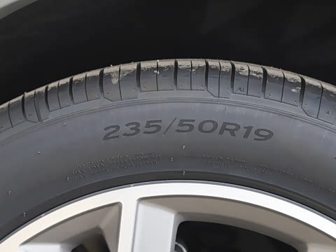 2026�� quattro 45�����ذ� 40TFSI ʱ�ж�����