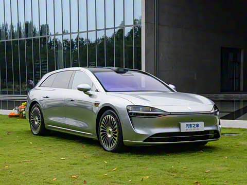 2025�� ���� Ultra��������