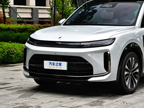 2026�� 235km ����Ǭ��������