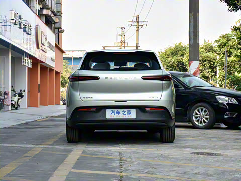 2025�� 565km ������