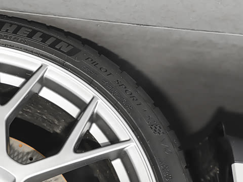 2026�� Carrera 3.0T