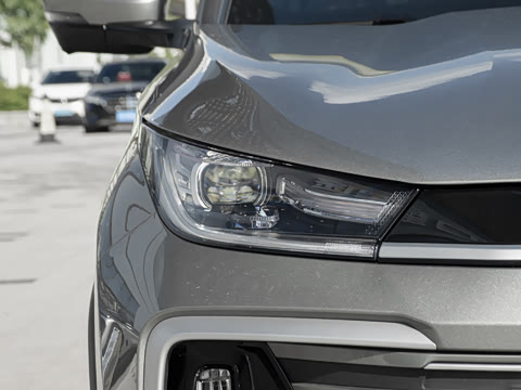 2025�� 300T ������ҹ��