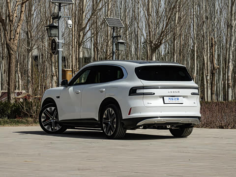 2026�� Ultra+�� 70kWh