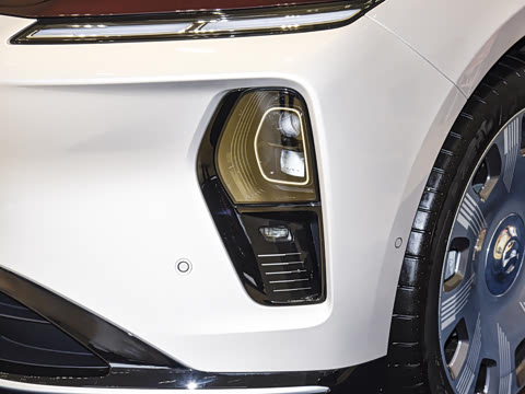 2025�� 102kWh ��ƽ���ر��