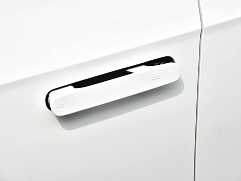 2026�� L 300TSI DSG ������