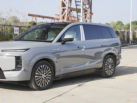 2025�� ������