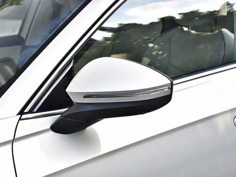 2026�� L 300TSI DSG ������