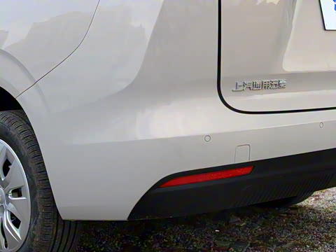 2025�� 1.5T 6MT ������