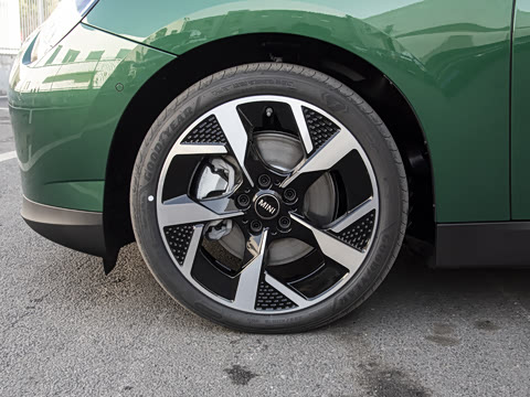 2026�� 463km COOPER SE ������