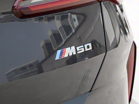 2025�� M50 xDrive
