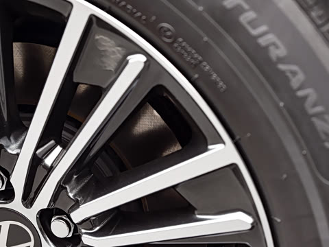 2026�� 300h